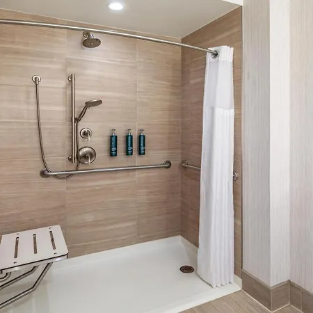 Doubletree By Hilton Hotel Burlington Vermont-2